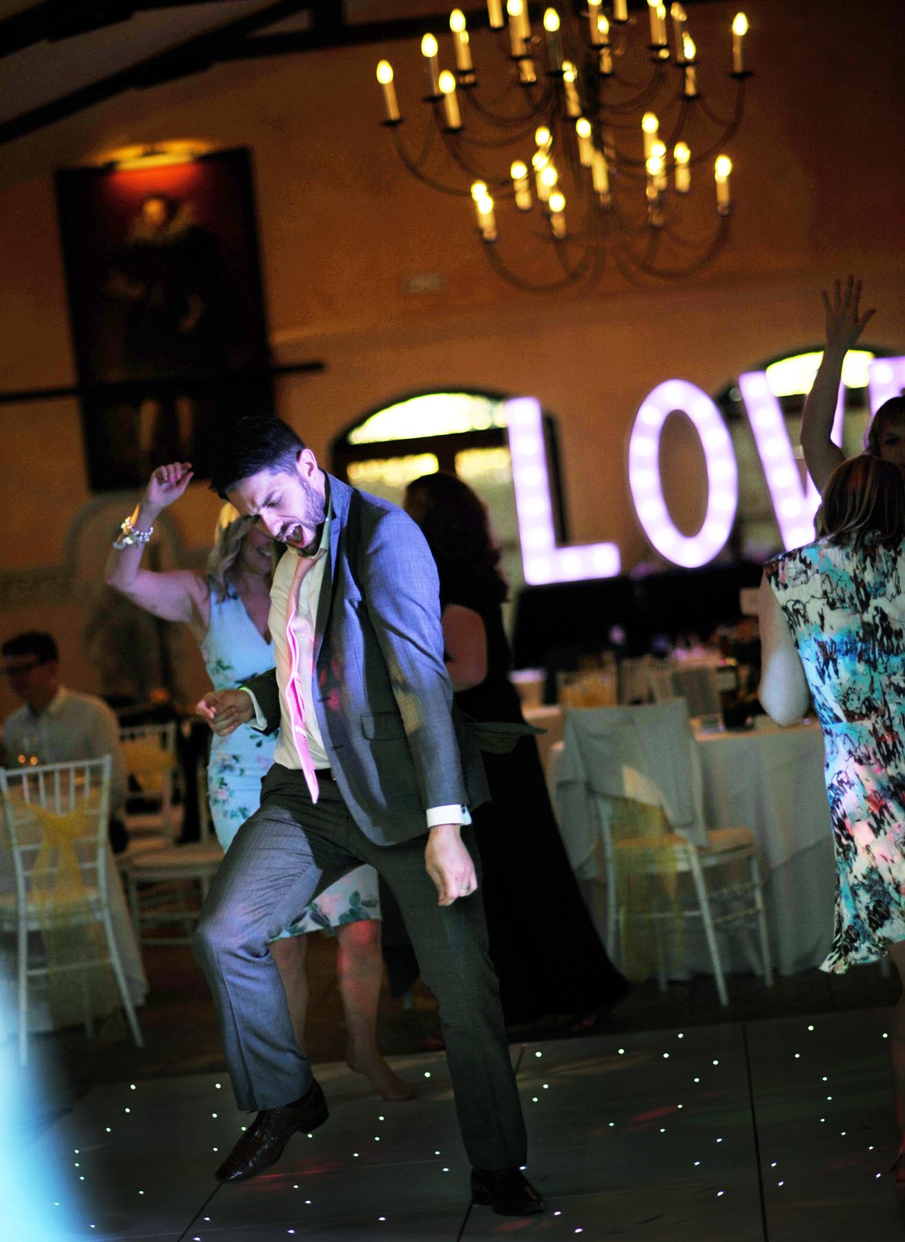 el monasterio baile novios